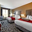 Best Western Plus Lakeview Hotel