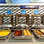 Holiday Inn Express & Suites Rancho Mirage By IHG