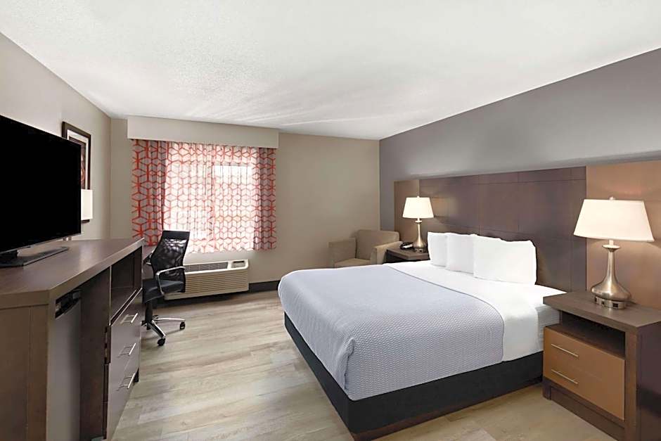 La Quinta Inn & Suites by Wyndham Goodlettsville