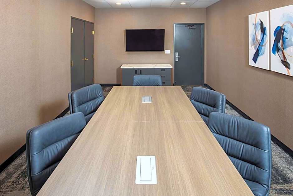 Four Points by Sheraton Appleton