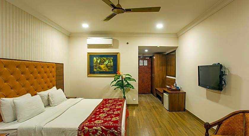 Hotel The Grand Regency