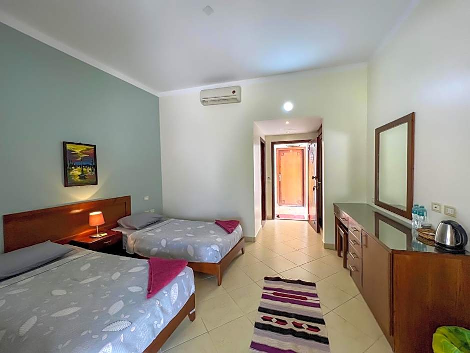 Club Red Dahab Motel