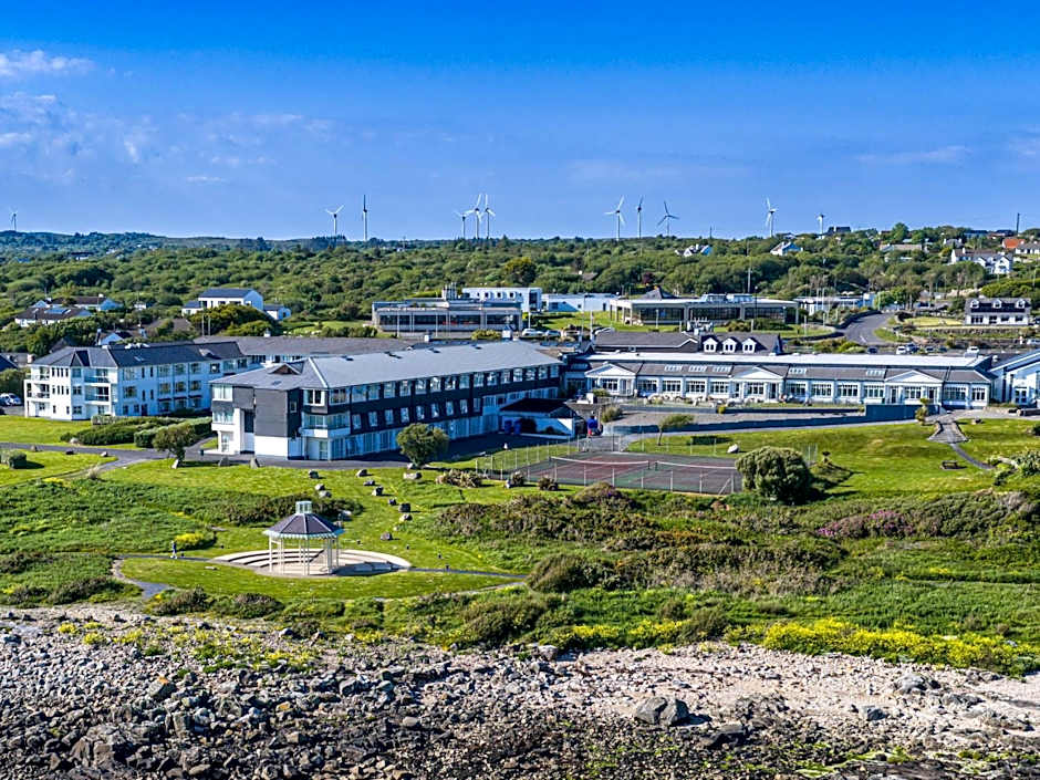 Connemara Coast Hotel