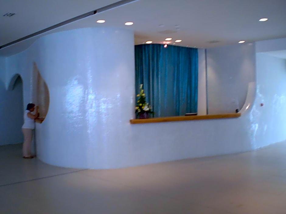 Napa Mermaid Hotel & Suites