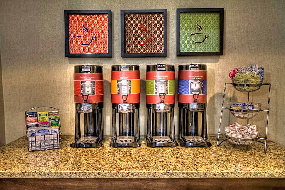 Hampton Inn By Hilton Marion