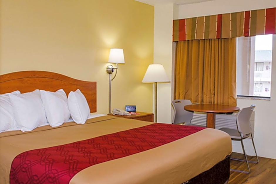 Econo Lodge Albuquerque East