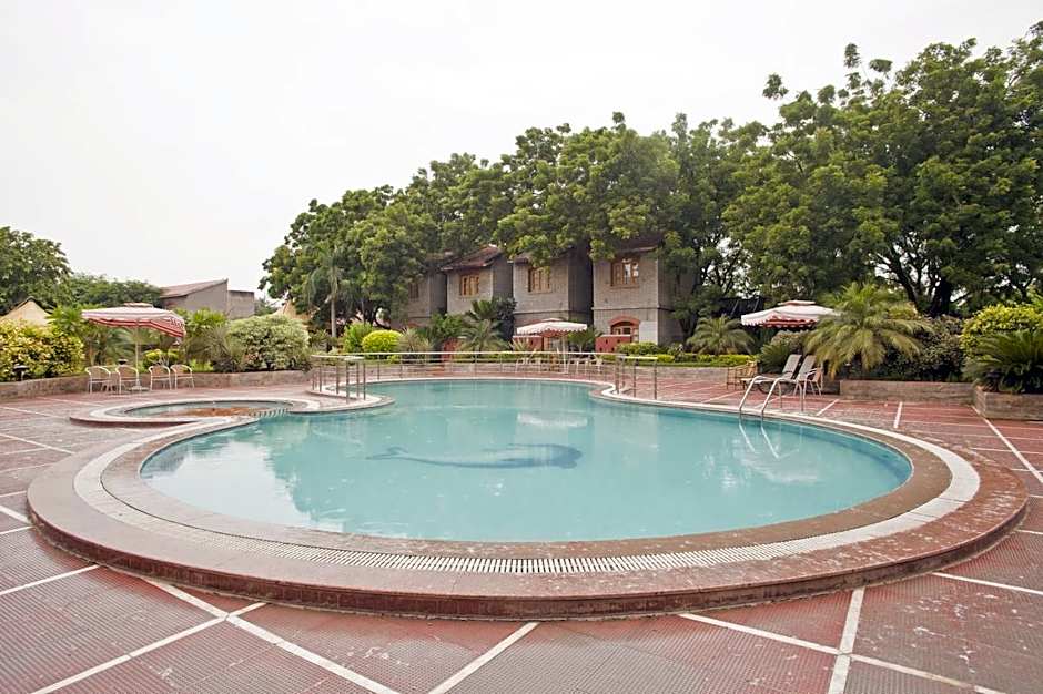 Hotel Cambay Sapphire - Gandhinagar