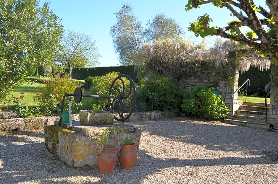 Logis de Chenac - Chambres et table d'hôtes