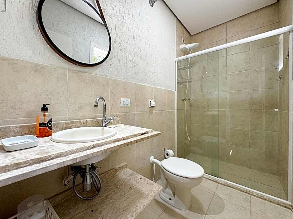 Casa com piscina privativa a 100m da Praia de Paúba