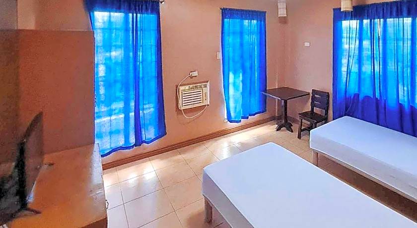 RedDoorz @ D'Little Egg Hostel Pangasinan