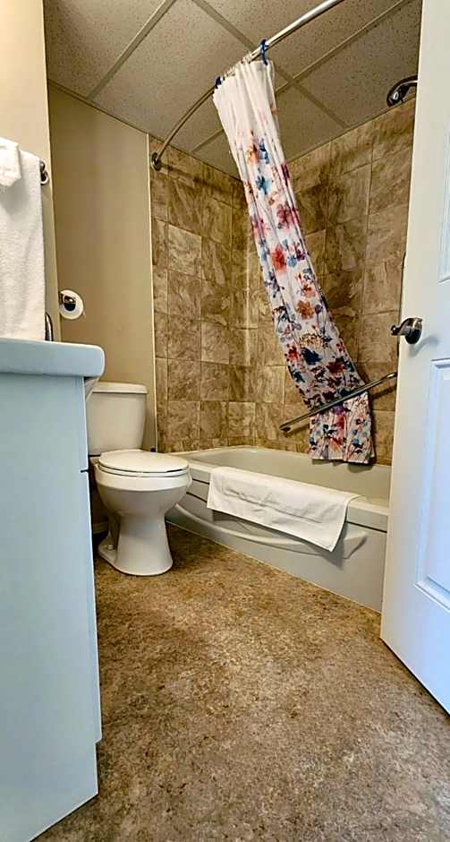 The Medicine Hat Villa