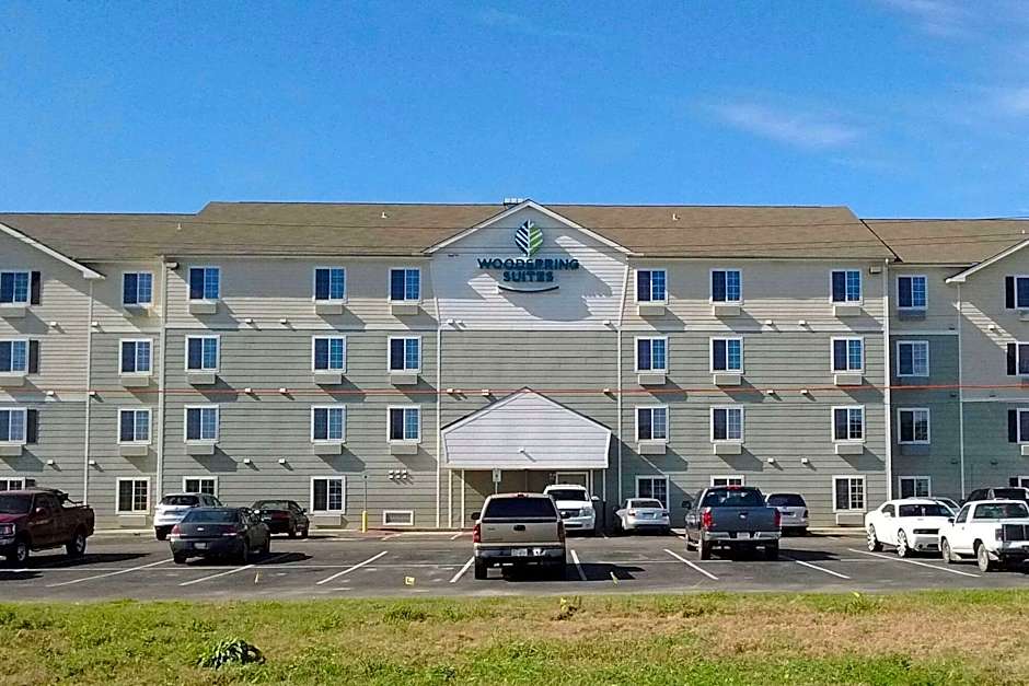 WoodSpring Suites Houston Baytown