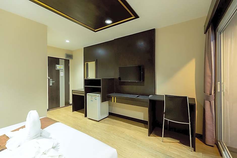 Metro Hotel & Spa