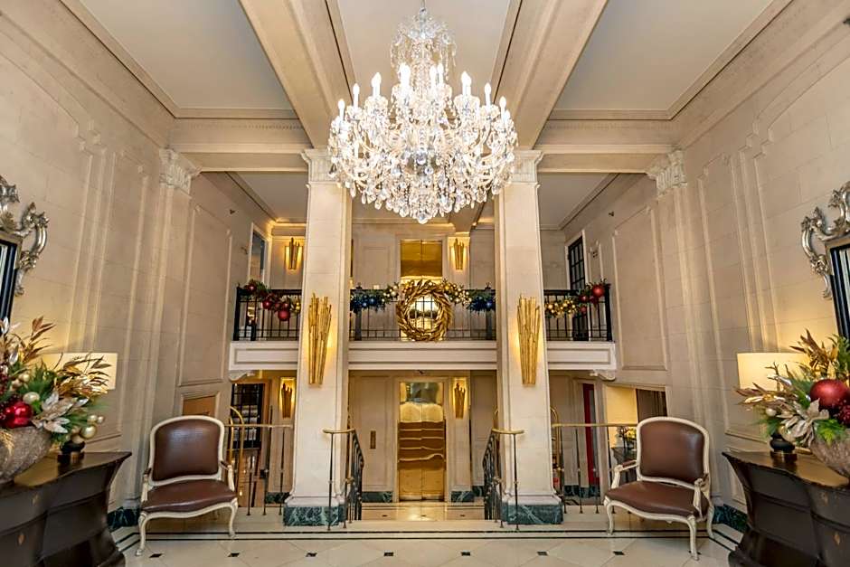 The Eliot Hotel