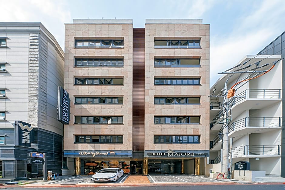 Major Hotel 2
