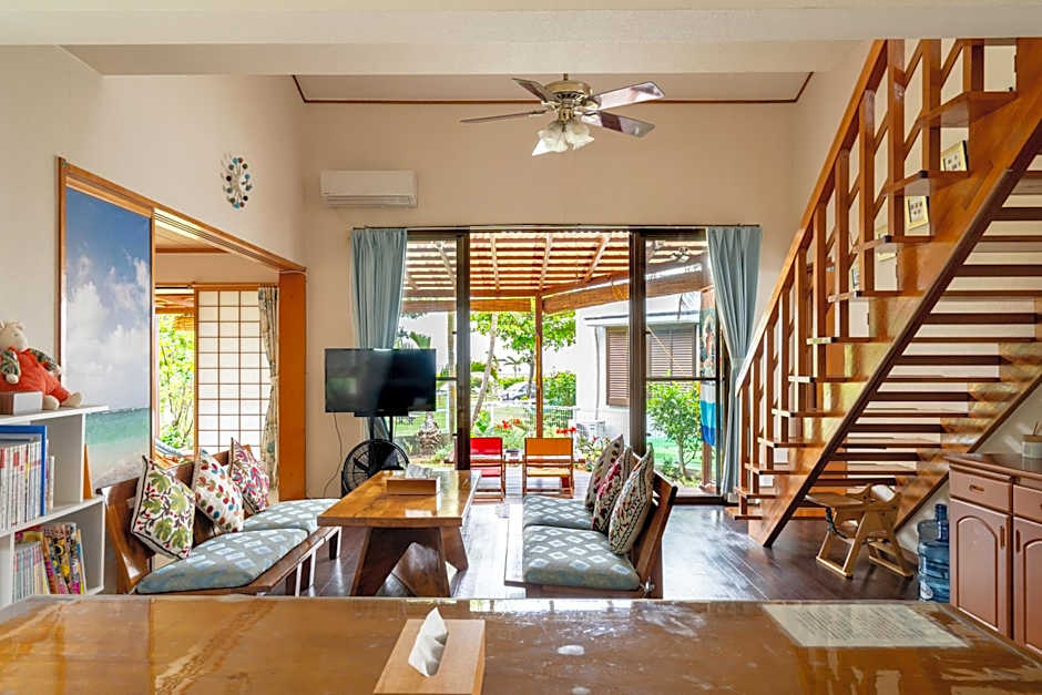 Beach House Yomitan