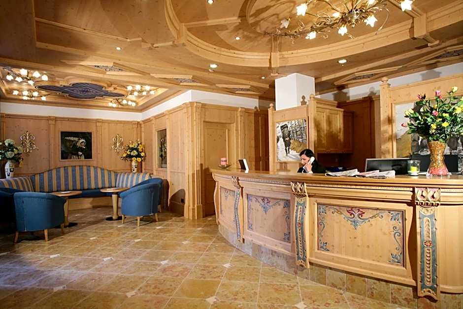 Hotel Garni La Roccia