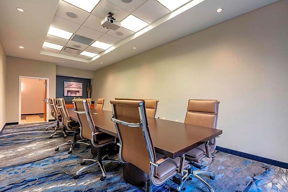 Fairfield Inn & Suites by Marriott Columbus
