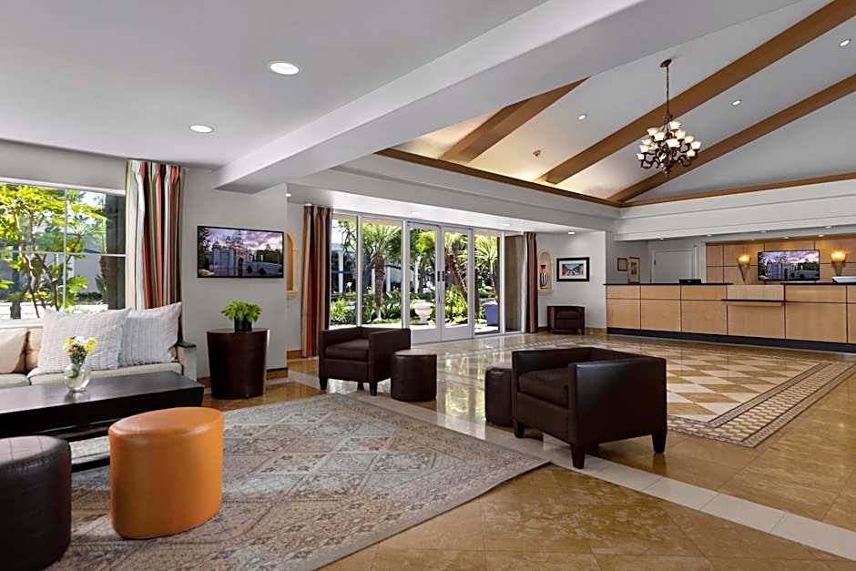 Anaheim Portofino Inn and Suites