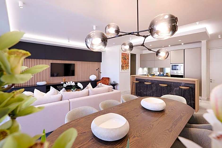 Ellipse Waterfall Executive Apartments