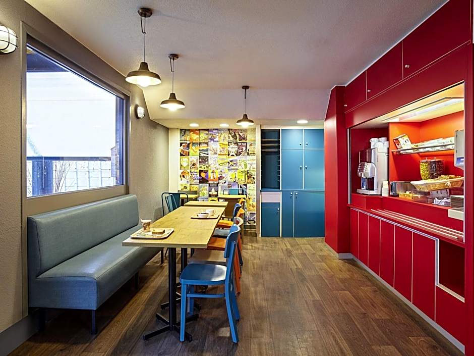 hotelF1 Lyon Saint Priest