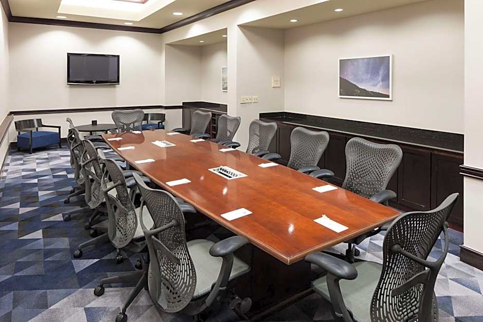 Embassy Suites By Hilton Tampa - Brandon