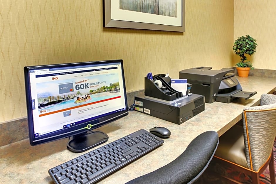 Holiday Inn Express Hotel & Suites Lancaster-Lititz By IHG
