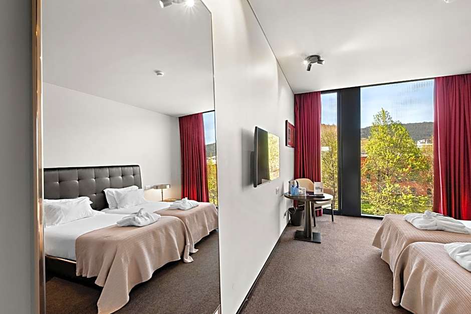 Axis Viana Business & SPA Hotel