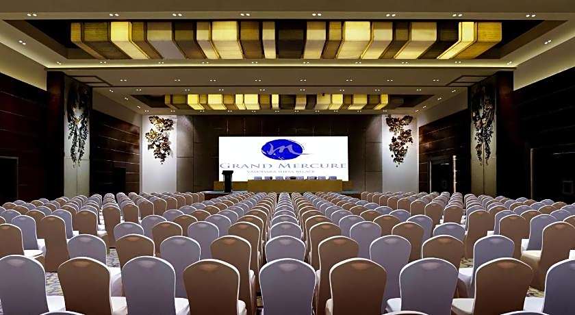 Grand Mercure Vadodara Surya Palace