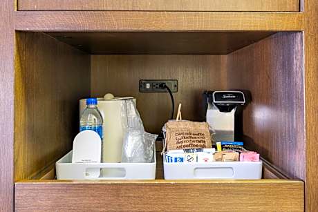 1 Bedroom Suite, King, Sofa bed