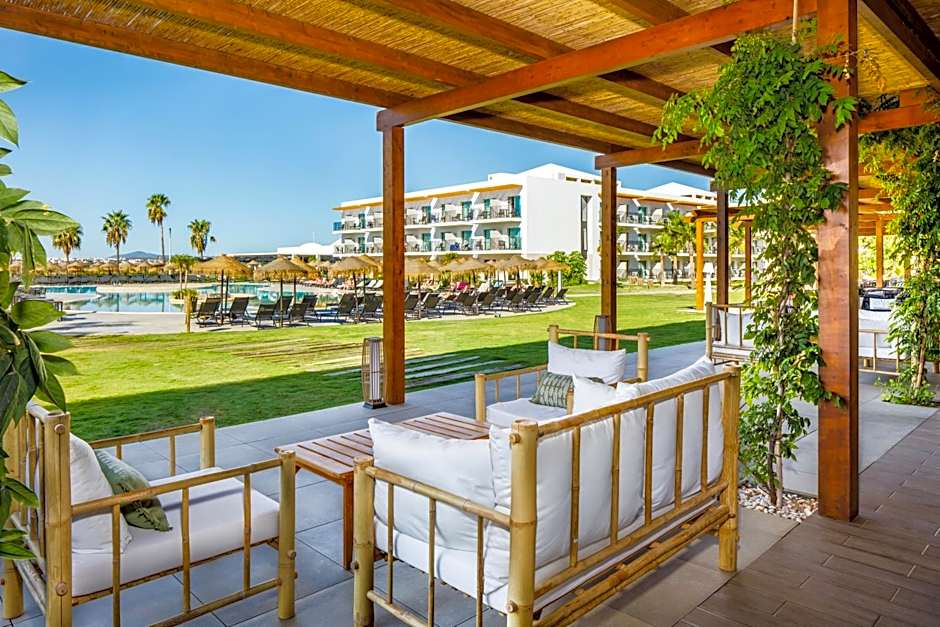 AP Cabanas Beach & Nature - Adults Friendly