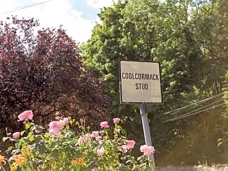 Coolcormack Stud B&B