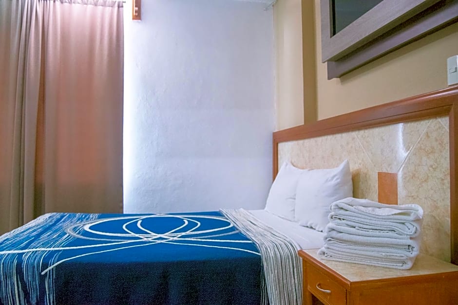 Hotel Niza Zona Piel