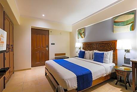 Club Room with AC