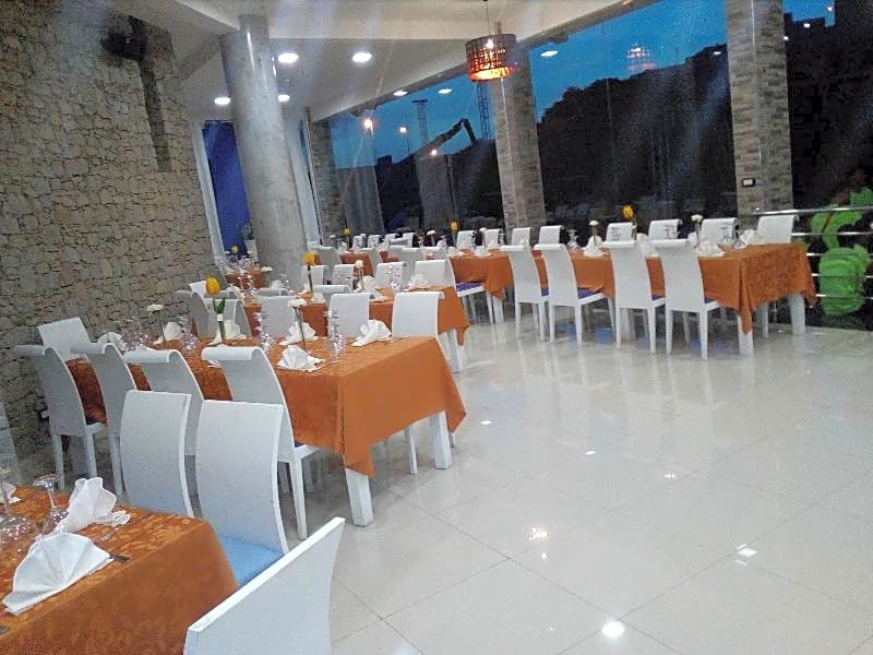 Photo 1 of 5 of Mindel Hotel