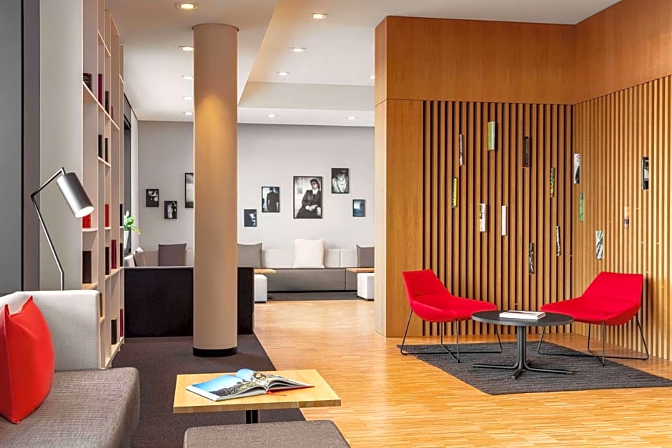 Vienna House by Wyndham Ernst Leitz Wetzlar