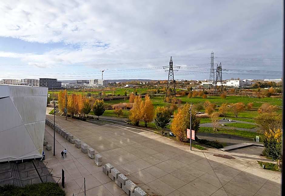 B&B HOTEL Cergy Saint Christophe