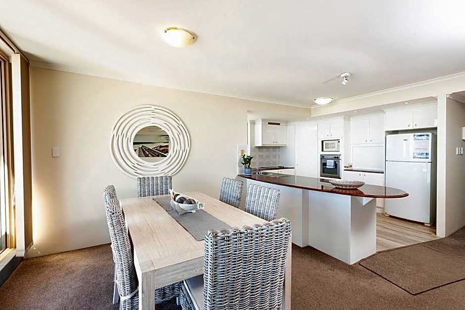 Beaches International