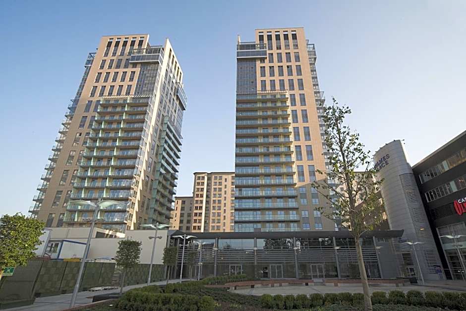 Platinum Towers Country 2 Country