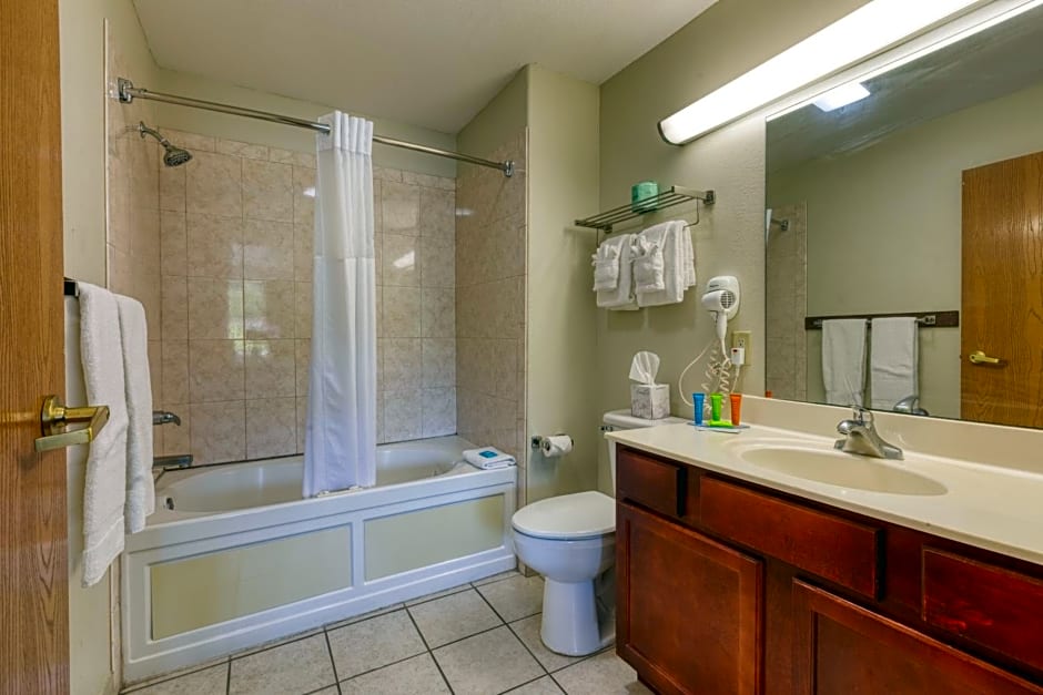 All Towne Suites