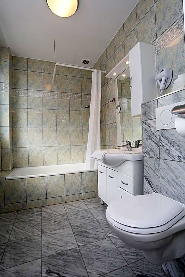 Hotel Berlioz EuroAirport Basel - Mulhouse - Freiburg