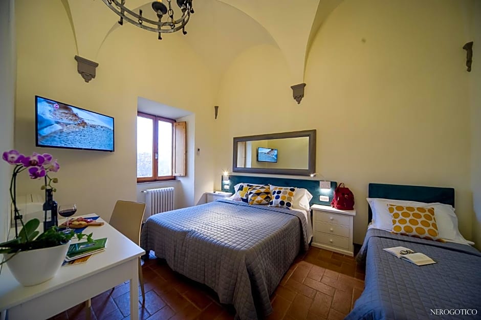 Chiostro Delle Monache Hostel Volterra