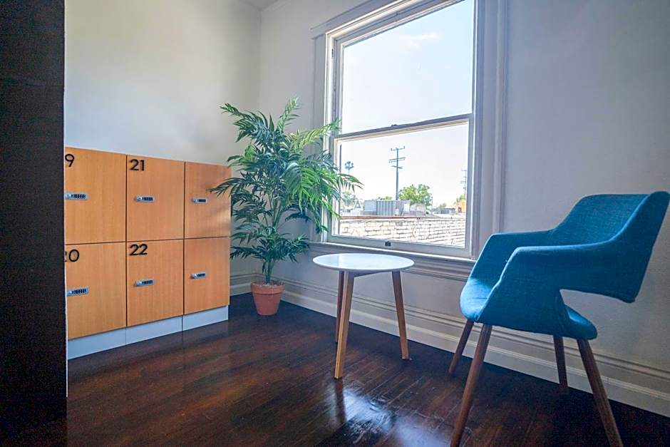 Burlington Hostel