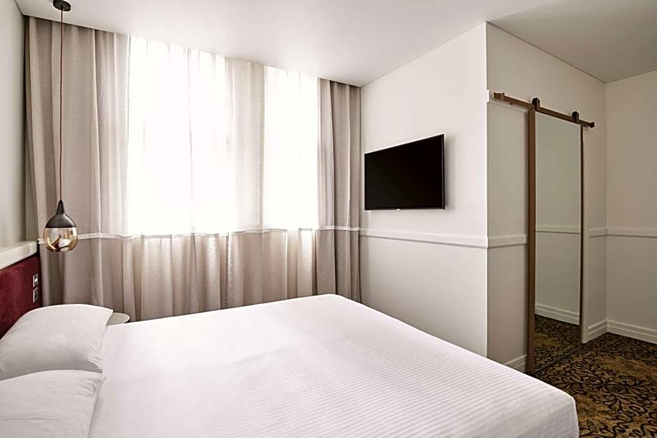 Rendezvous Hotel Melbourne