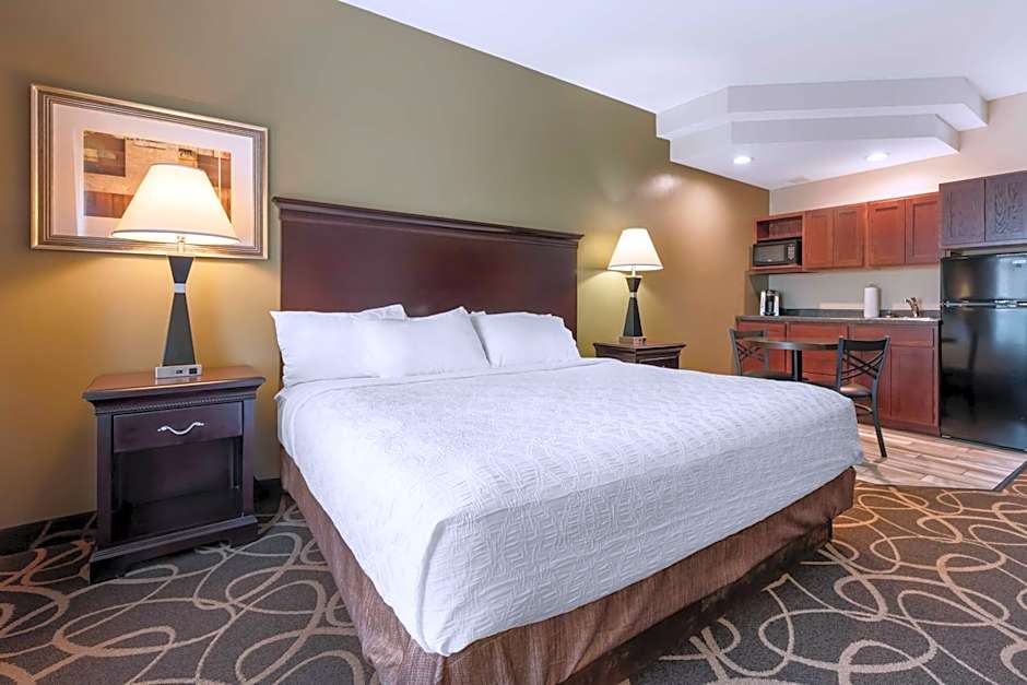 Best Western Plus Eau Claire Conference Center