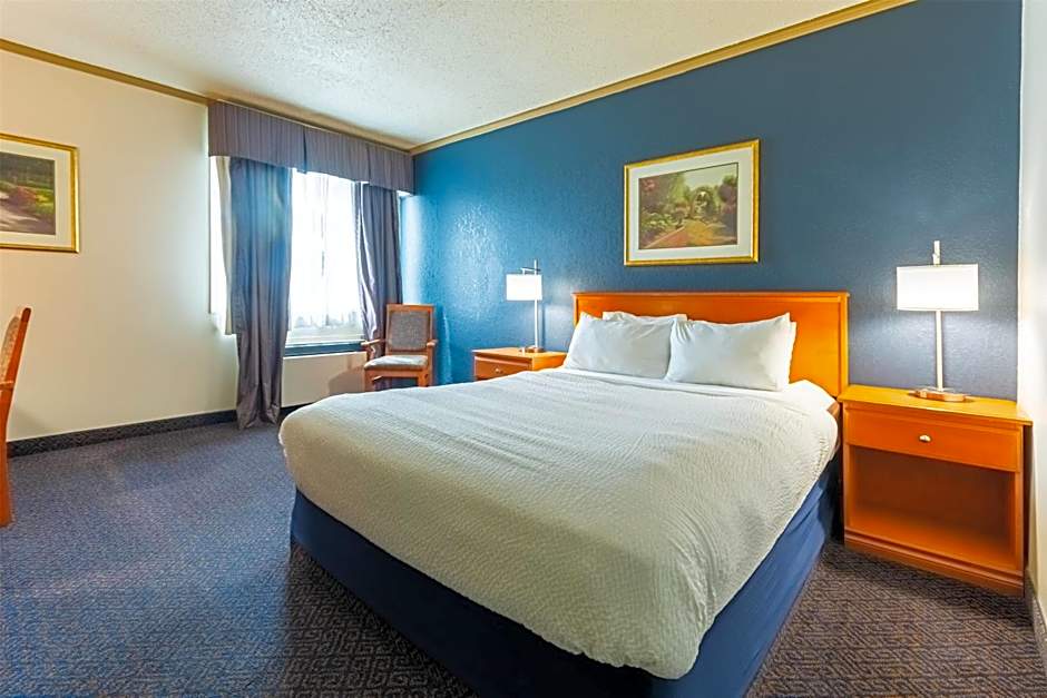 Days Inn by Wyndham Drayton Valley