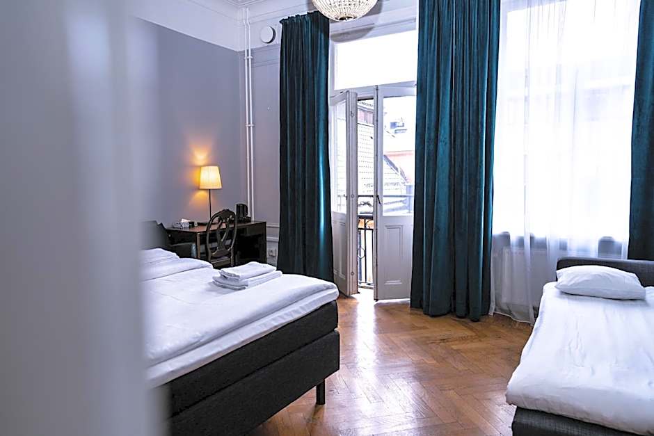 Queen's Hotel by First Hotels
