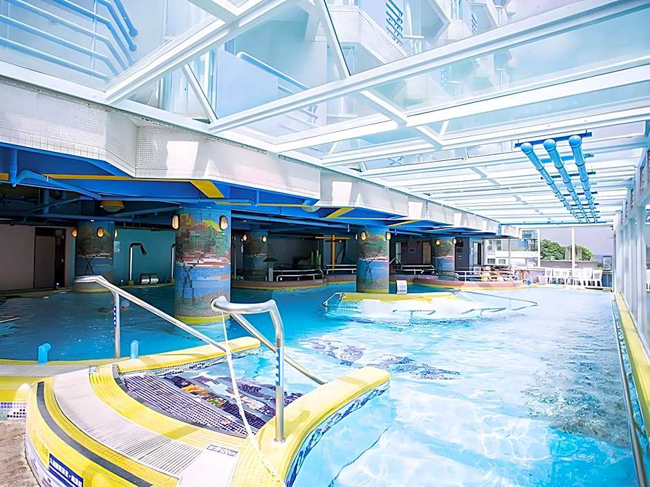 Pacific Hot Spring Hotel Green Bay