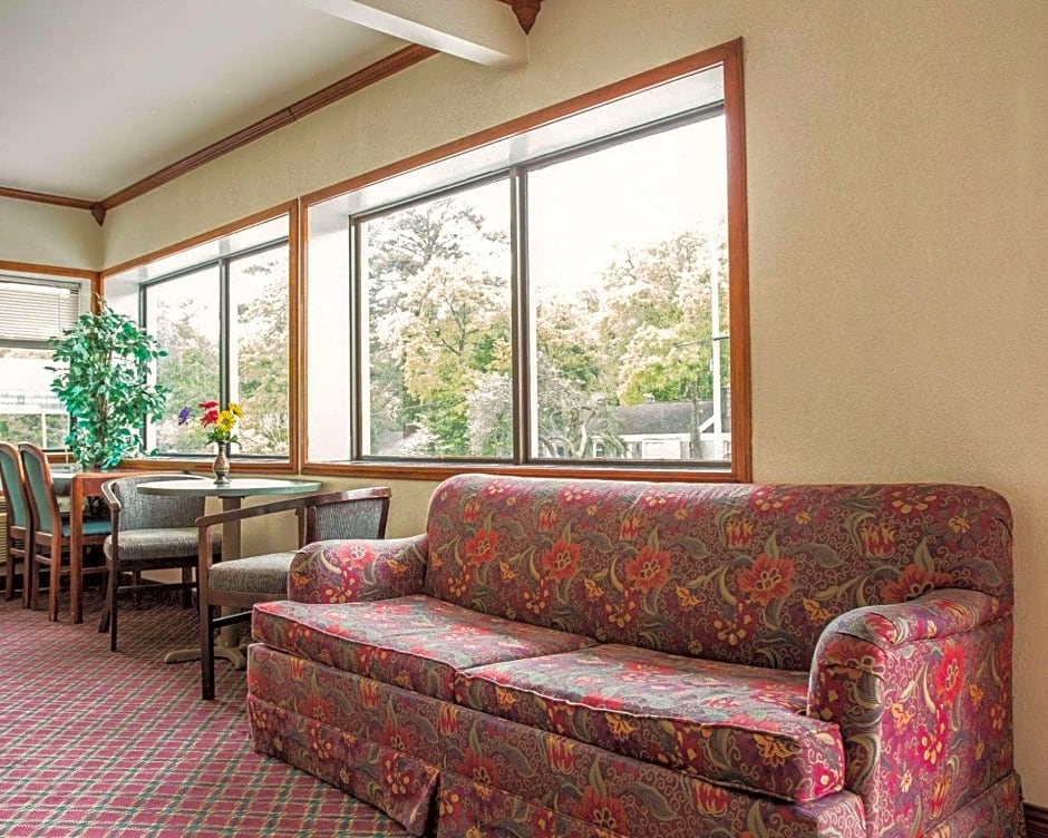 Econo Lodge Fort Jackson