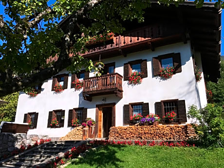B&B Rossodisera